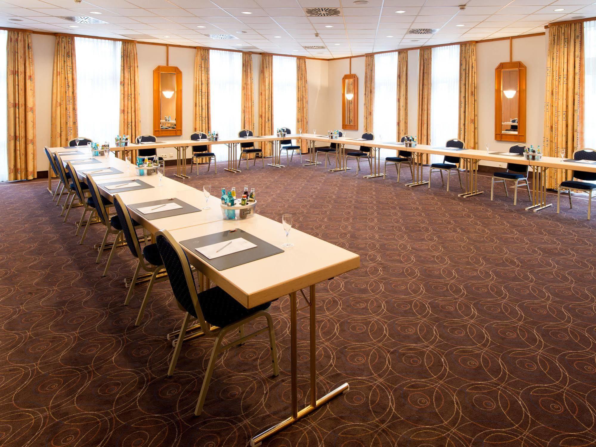 Achat Hotel Neustadt an der Weinstraße Eksteriør billede